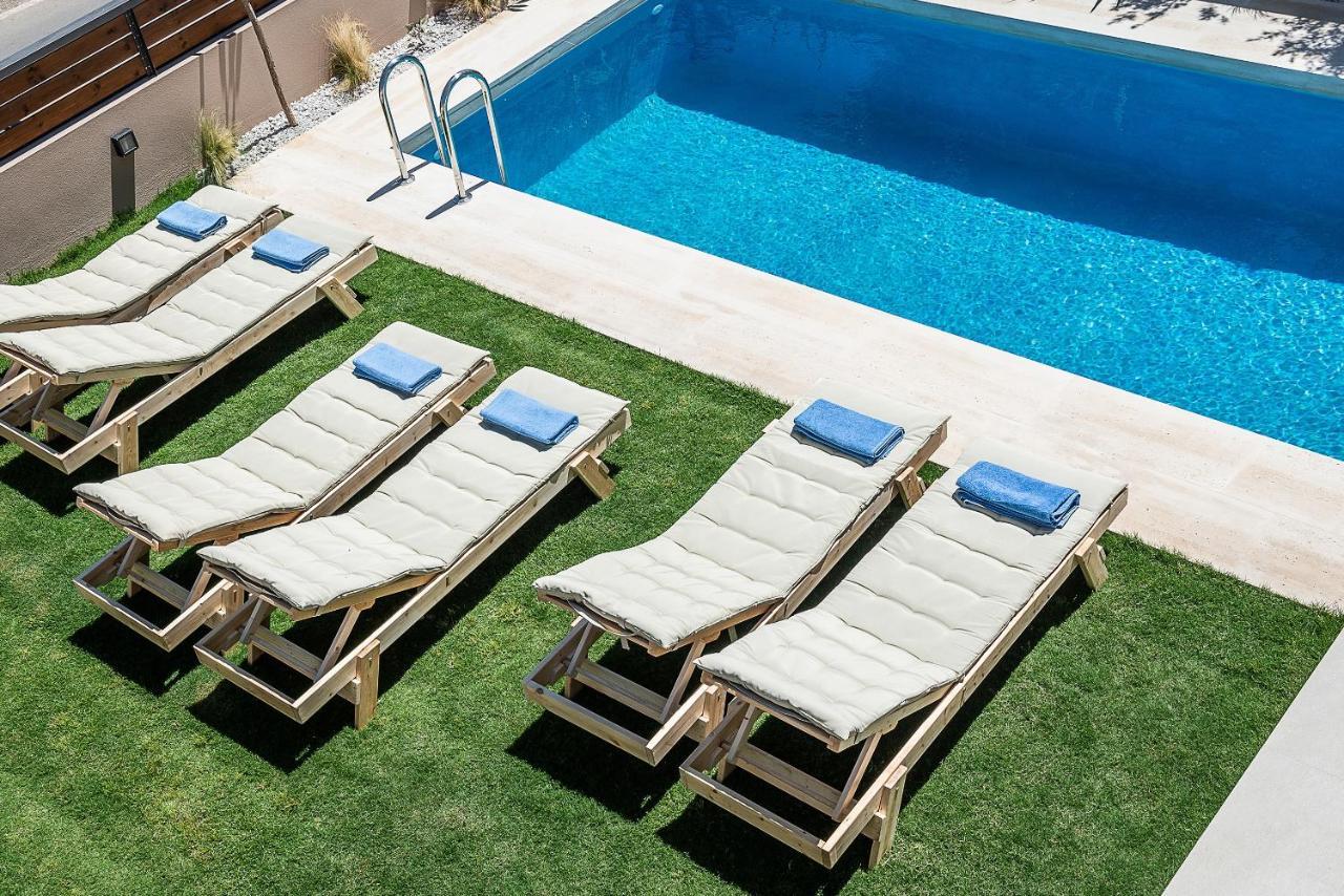 Fos Villa, A Luxe House With Private Heated Pool Galatás Exteriér fotografie